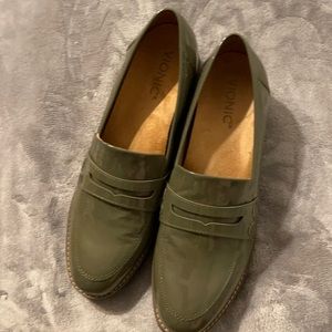 Hunter green loafer style